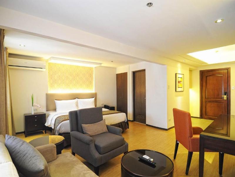 Imperial Palace Suites Quezon City Kültér fotó